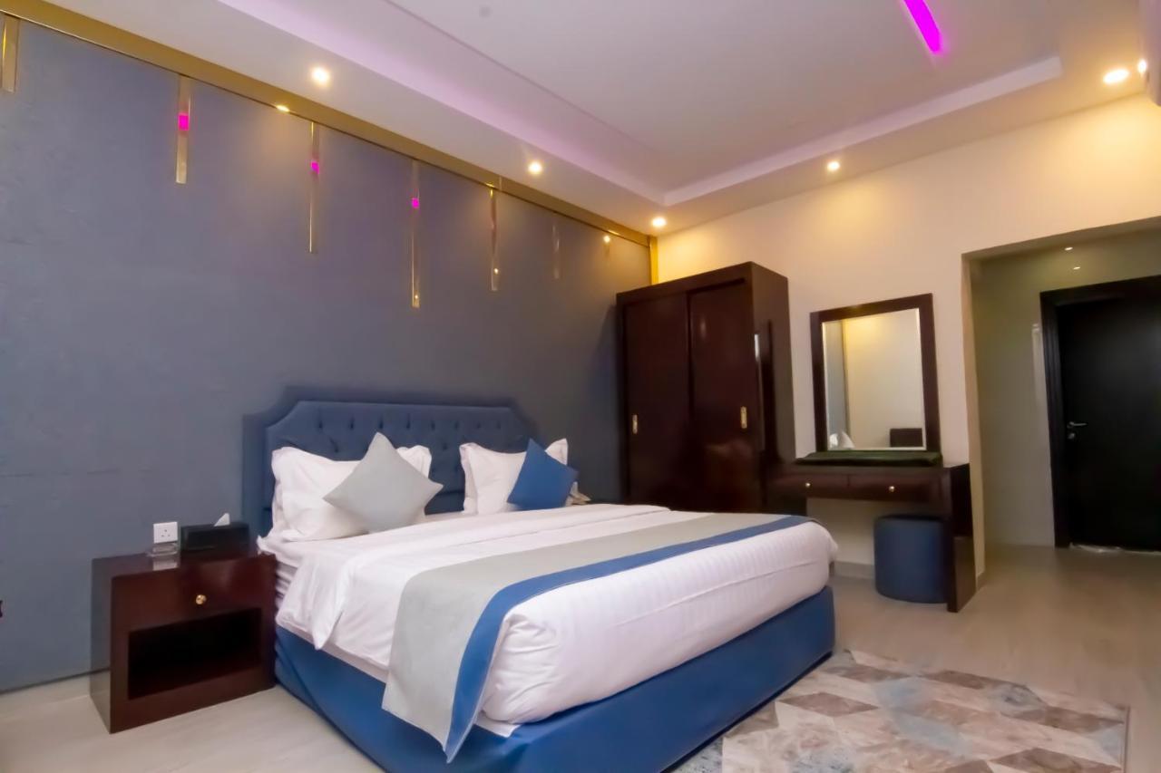 Aparthotel ال متعب سويتس الفلاح 1 à Riyad Extérieur photo