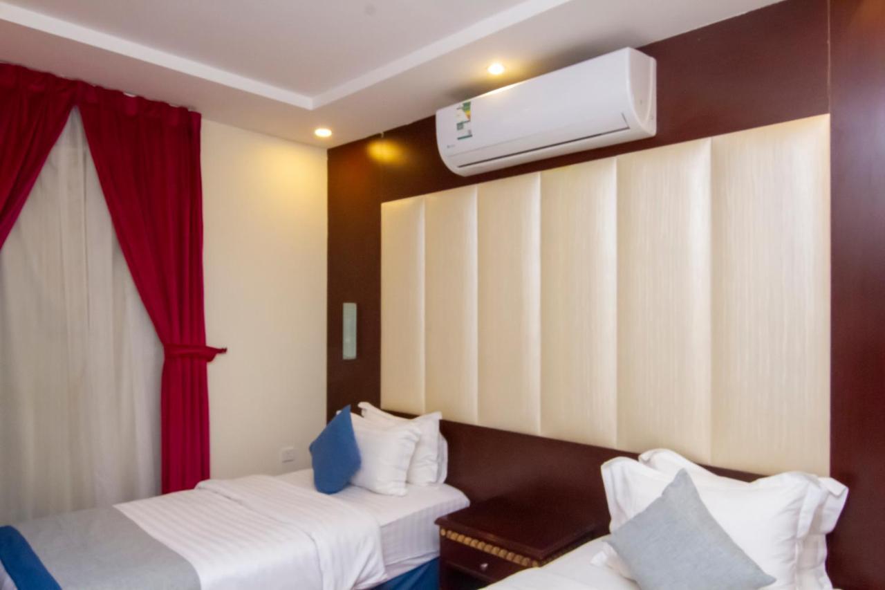 Aparthotel ال متعب سويتس الفلاح 1 à Riyad Extérieur photo